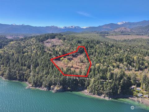 37559 Us Highway 101, Lilliwaup, WA 98555
