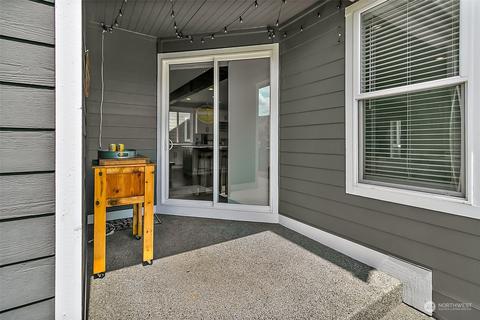1209 Goldfinch Ave SW, Orting, WA 98360 photo 23