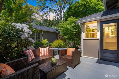 4229 Eastern Ave N, Seattle, WA 98103 photo 11