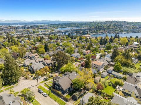 4229 Eastern Ave N, Seattle, WA 98103 photo 31