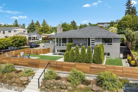3702 55th Ave SW, Seattle, WA 98116