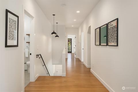 201 29th Ave E, Seattle, WA 98112 photo 17