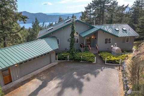 16 Switchback Rd, Eastsound, WA 98245