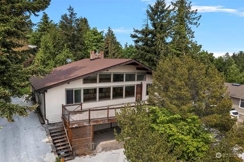 434 Klickitat Dr, La Conner, WA 98257