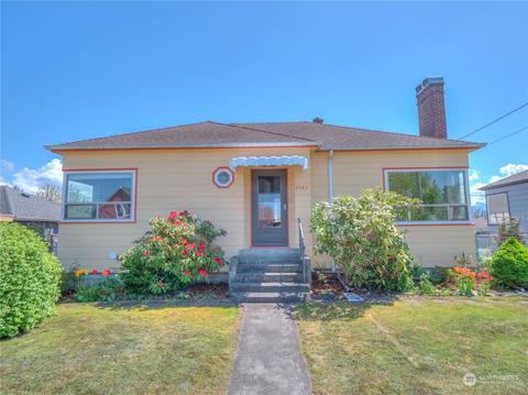 2043 Wells St, Enumclaw, WA 98022 photo 2