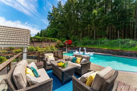 400 Keach Loop, Steilacoom, WA 98388 photo 4
