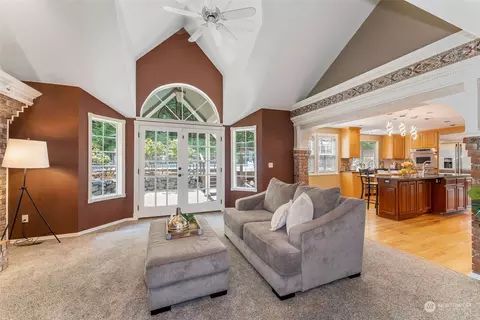 400 Keach Loop, Steilacoom, WA 98388 photo 15
