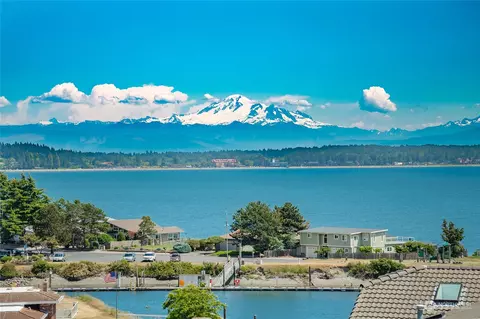 8037 Chinook Way, Blaine, WA 98230