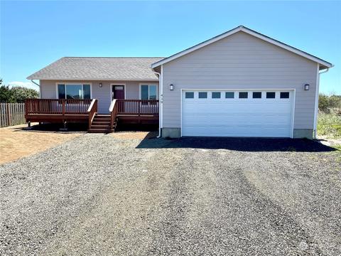 419 N Bel Air Loop, Ocean Shores, WA 98569