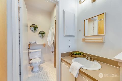 1501 E Spring St #9, Seattle, WA 98122 photo 13