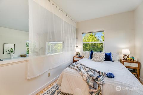 1501 E Spring St #9, Seattle, WA 98122 photo 9