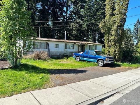 1102 129th St SE, Everett, WA 98208