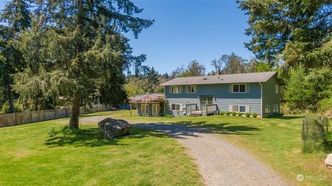 20325 87th Ave SW, Vashon, WA 98070