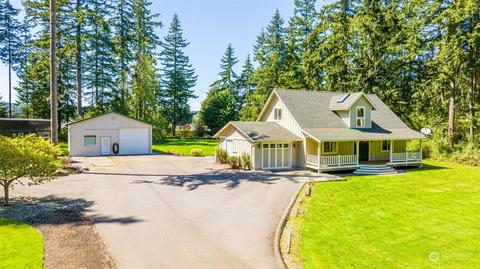 237 Dawn Crest Pl, Camano Island, WA 98282