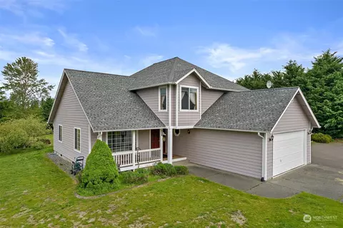 23326 SE 406th St, Enumclaw, WA 98022