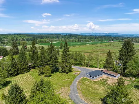 494 Gish Rd, Onalaska, WA 98570