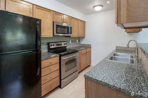 18930 Bothell Everett Hwy #V303, Bothell, WA 98012 photo 11