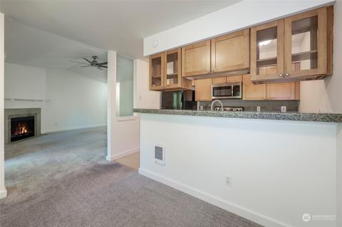 18930 Bothell Everett Hwy #V303, Bothell, WA 98012 photo 8