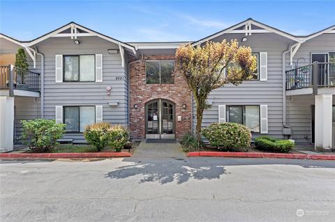 8021 234th St SW #201, Edmonds, WA 98026