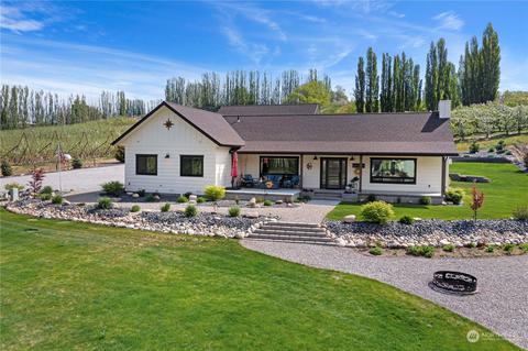 12 Sandcastle Dr, Orondo, WA 98843