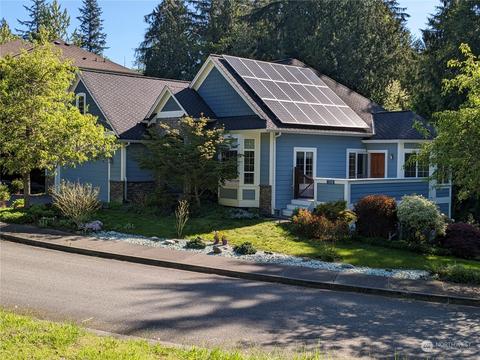1310 Olympic Ln, Mount Vernon, WA 98274