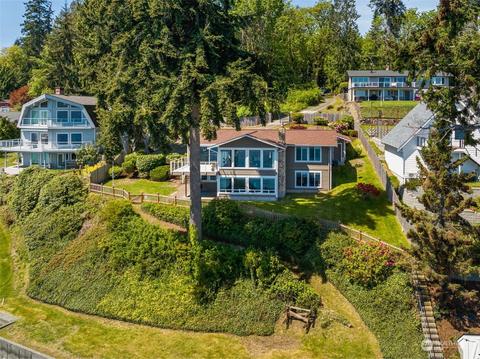 1231 Colchester Dr SE, Port Orchard, WA 98366