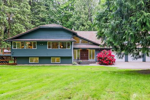 13724 199th Ct SE, Renton, WA 98059