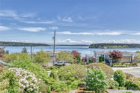 7308 Soundview Dr, Gig Harbor, WA 98335
