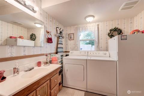 225 99th Pl SW, Everett, WA 98204 photo 20