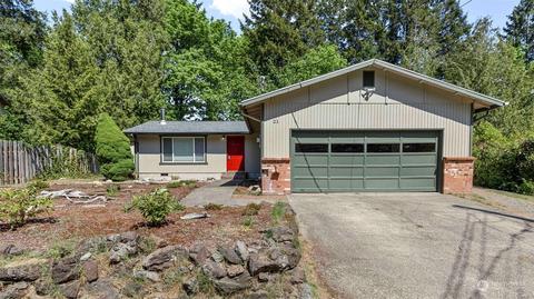 21 NE Lorna Lee Way, Belfair, WA 98528