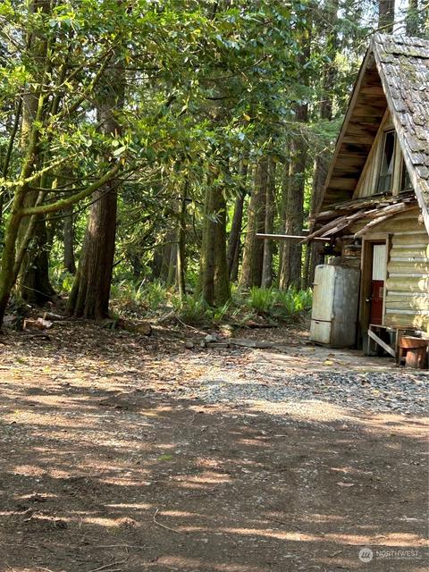 42618 May Creek Rd, Startup, WA 98294