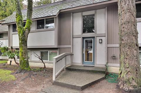 32110 45th Pl SW #B7, Federal Way, WA 98023