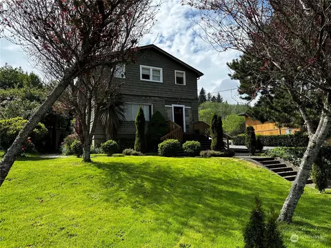 1509 N B St, Aberdeen, WA 98520