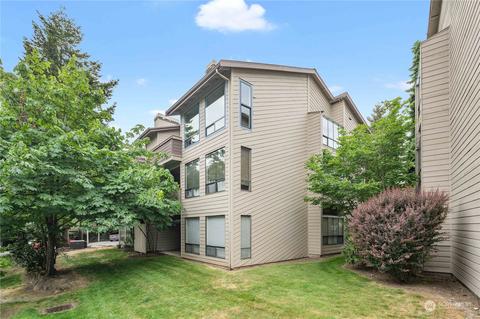 15175 Sunwood Blvd #DD31, Tukwila, WA 98188