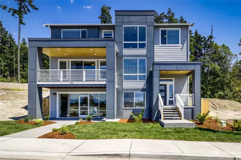 11016 Deer Trail Ln NW, Silverdale, WA 98383