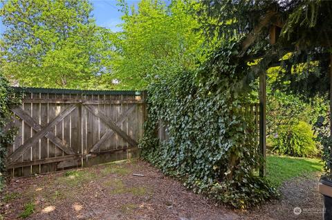 139 29th Ave E, Seattle, WA 98112 photo 13