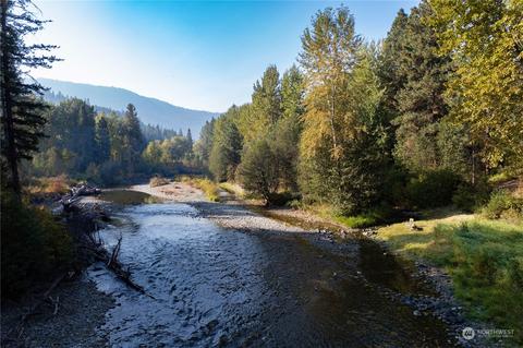 868 Twisp River Rd, Twisp, WA 98856 photo 3