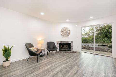3503 S 160th St #A2, Seatac, WA 98188