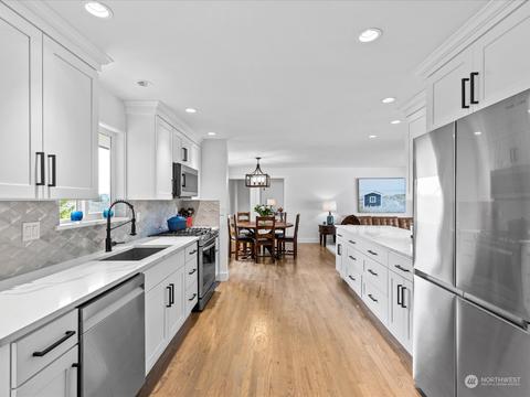 19302 108th Ave NE, Bothell, WA 98011 photo 2