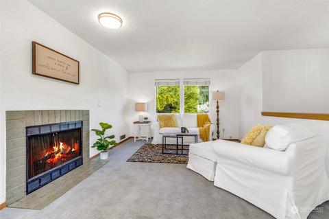 22710 W 13th Pl, Bothell, WA 98021 photo 9