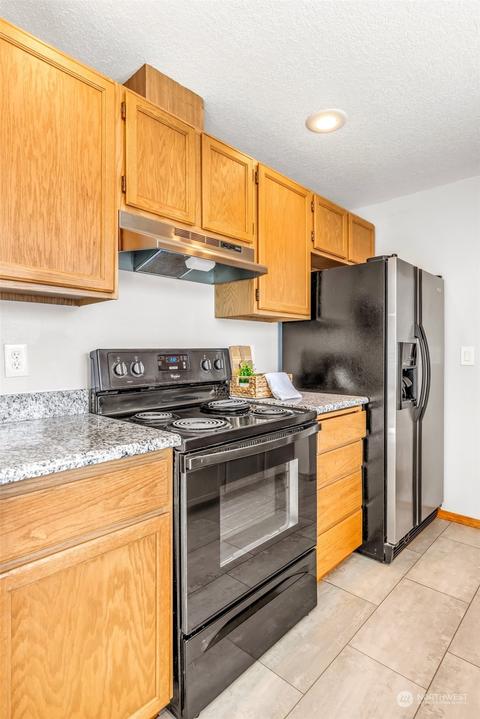 22710 W 13th Pl, Bothell, WA 98021 photo 14