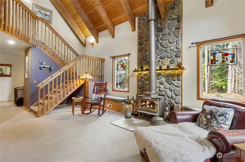 62115 Meadow Way E, Greenwater, WA 98022 photo 9