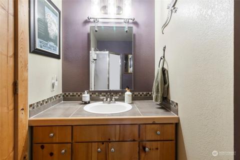 62115 Meadow Way E, Greenwater, WA 98022 photo 17