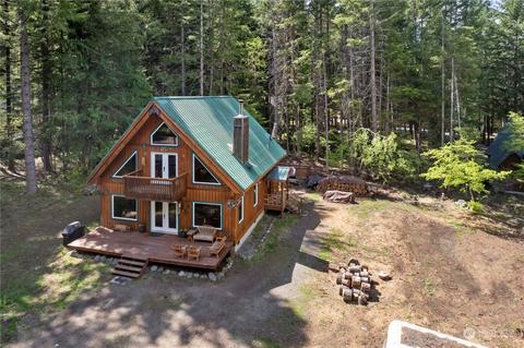 62115 Meadow Way E, Greenwater, WA 98022