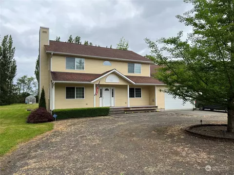 42 N Welcome Slough Rd, Cathlamet, WA 98612