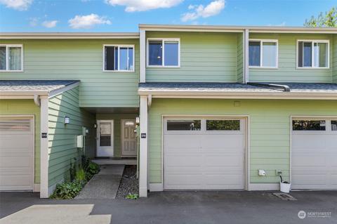 251 Shepard Way NW, Bainbridge Island, WA 98110