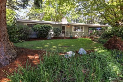 10111 241st Pl SW, Edmonds, WA 98020