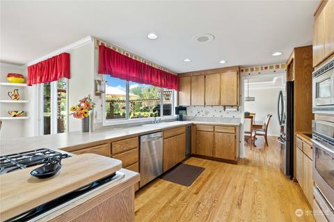 15102 145th Avenue Ct E, Orting, WA 98360 photo 10