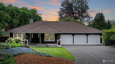 6102 Nahane West NE, Tacoma, WA 98422