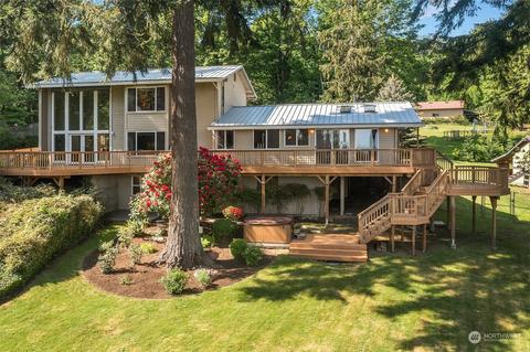13124 255th Ave SE, Issaquah, WA 98027